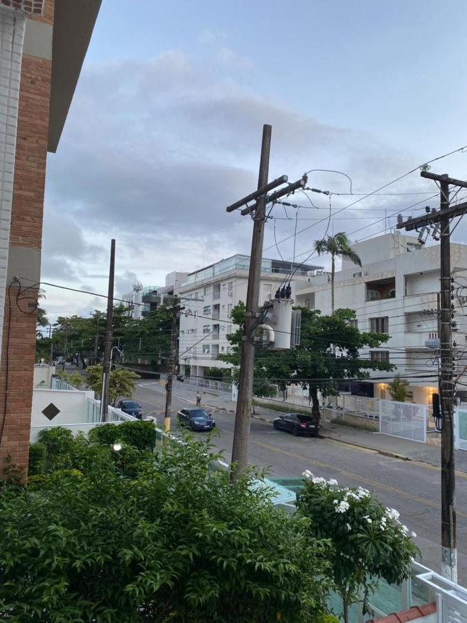 Apartamento com Estacionamento, Wi-Fi, Ar condicionado a 300 metros da Praia da Enseada no Guarujá. Esterno foto